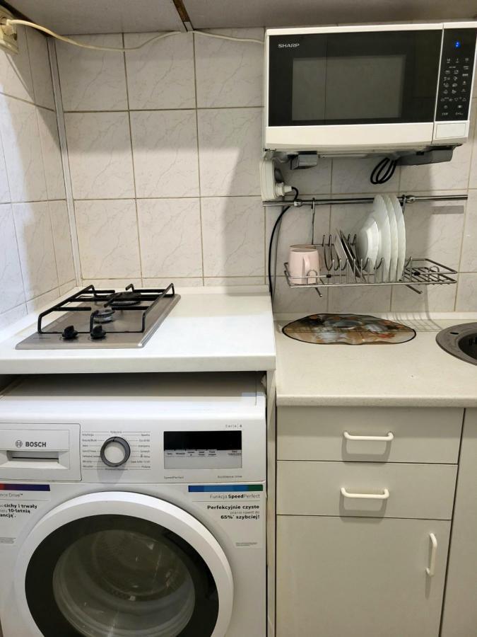 Затишна Оселя Lägenhet Lviv Exteriör bild